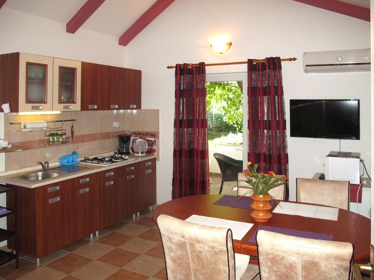 Holiday Home Catarina 1 - Zad113 By Interhome Zadar Exterior photo